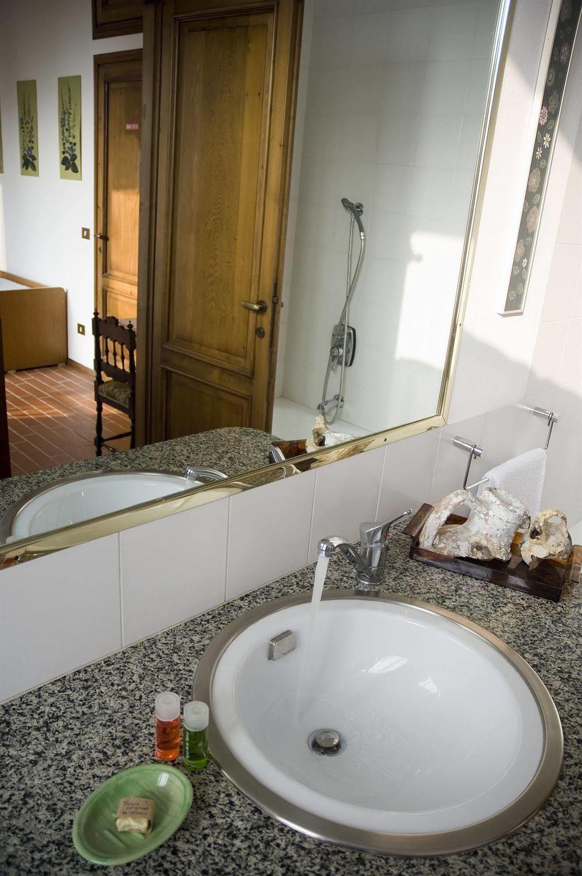 Bed And Breakfast Casa Nini Lierna Εξωτερικό φωτογραφία